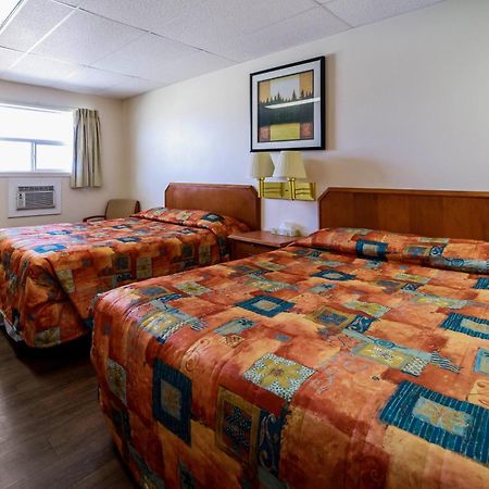 Canadas Best Value Inn Fort St John Fort St. John 외부 사진